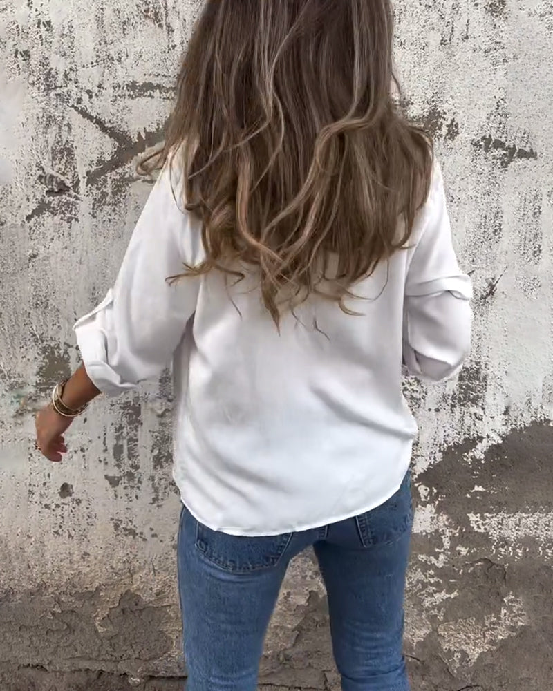 Einfarbiges, hohles Hemd mit Revers