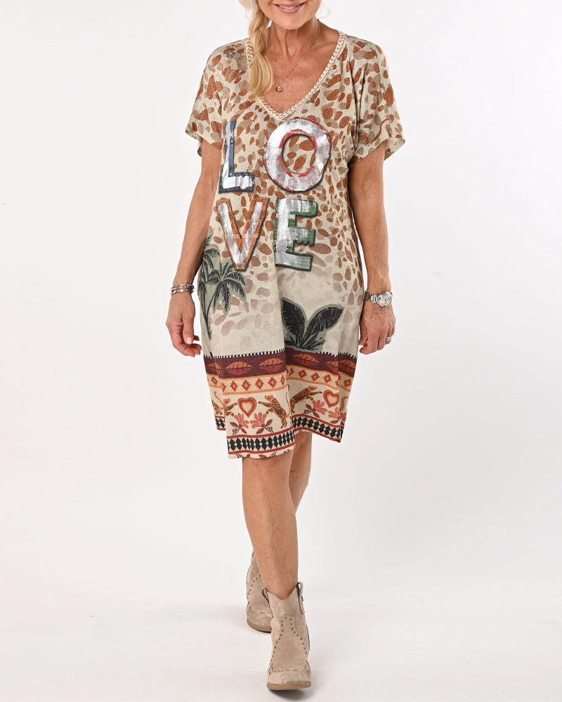 Printed V-neck Loose Fashionable Dress