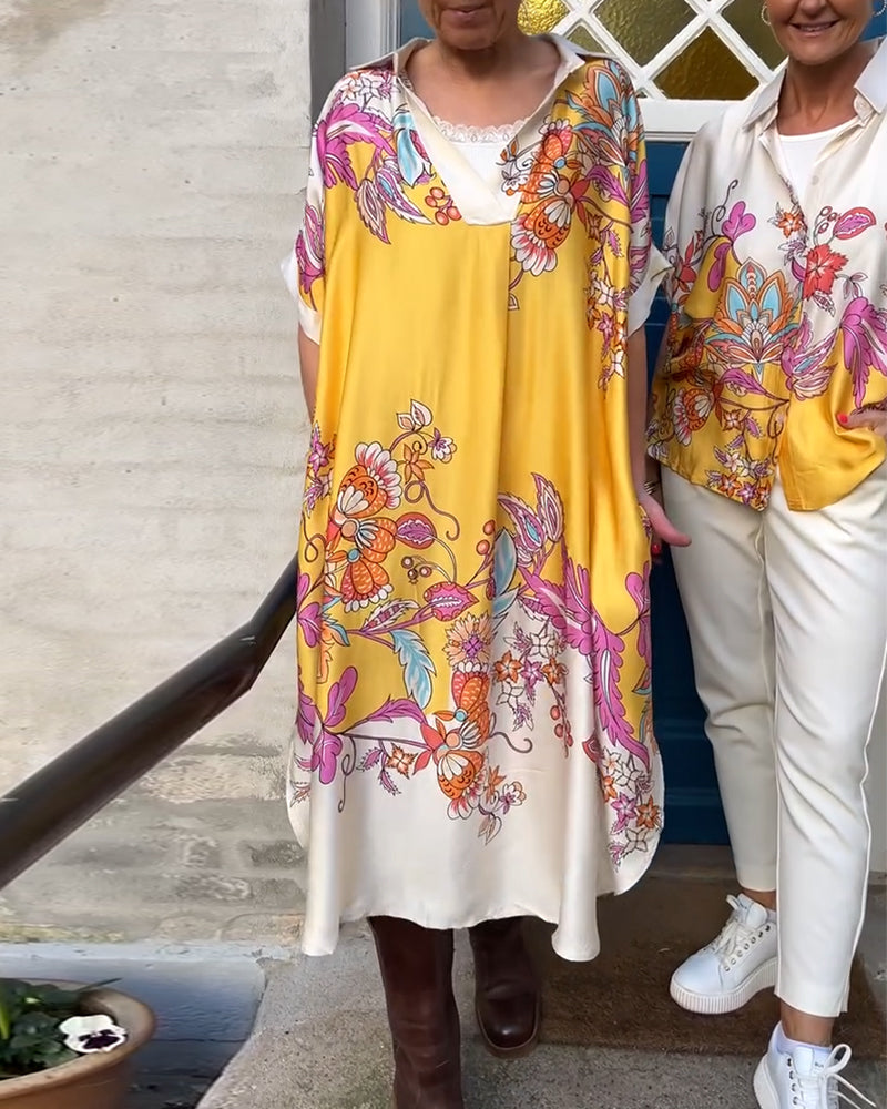 Lockeres Kleid mit Revers-Print