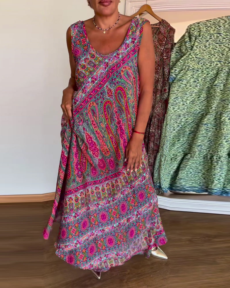 Ärmelloses, lockeres Kleid mit Kaschmir-Print