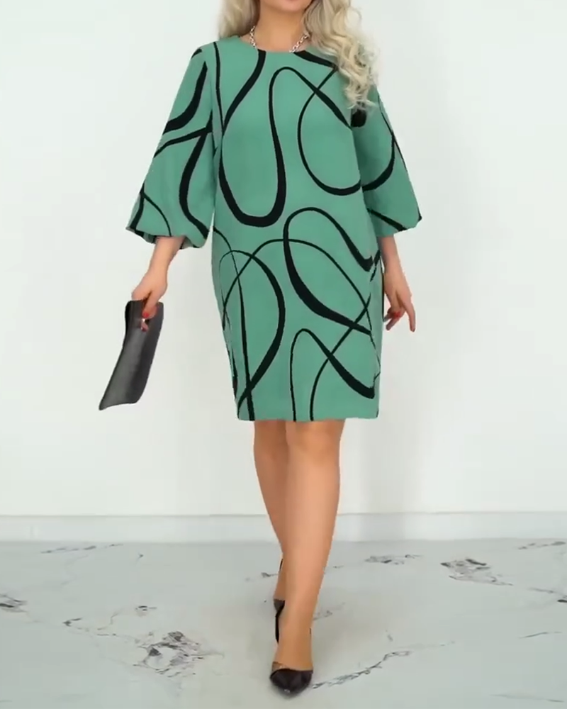 Bedrucktes Kleid mit Rundhalsausschnitt und modischem Design