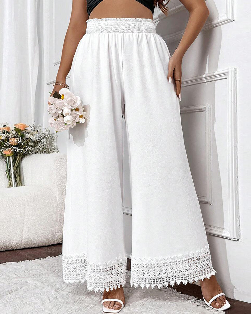 Modische Hose mit weitem Bein und Spitzennähten