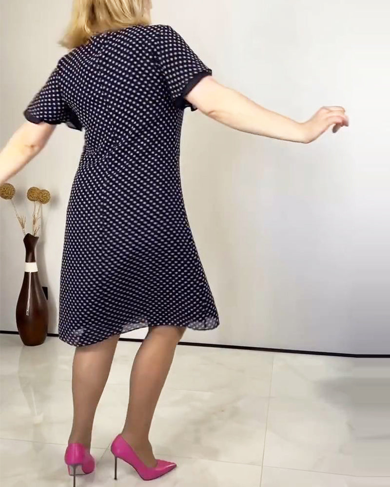 Chiffonkleid mit V-Ausschnitt und Polka Dots