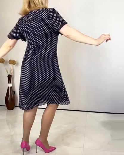 Chiffonkleid mit V-Ausschnitt und Polka Dots