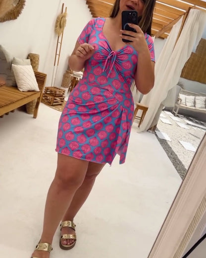 Modischer Badeanzug mit kurzen Ärmeln und Kordelzug