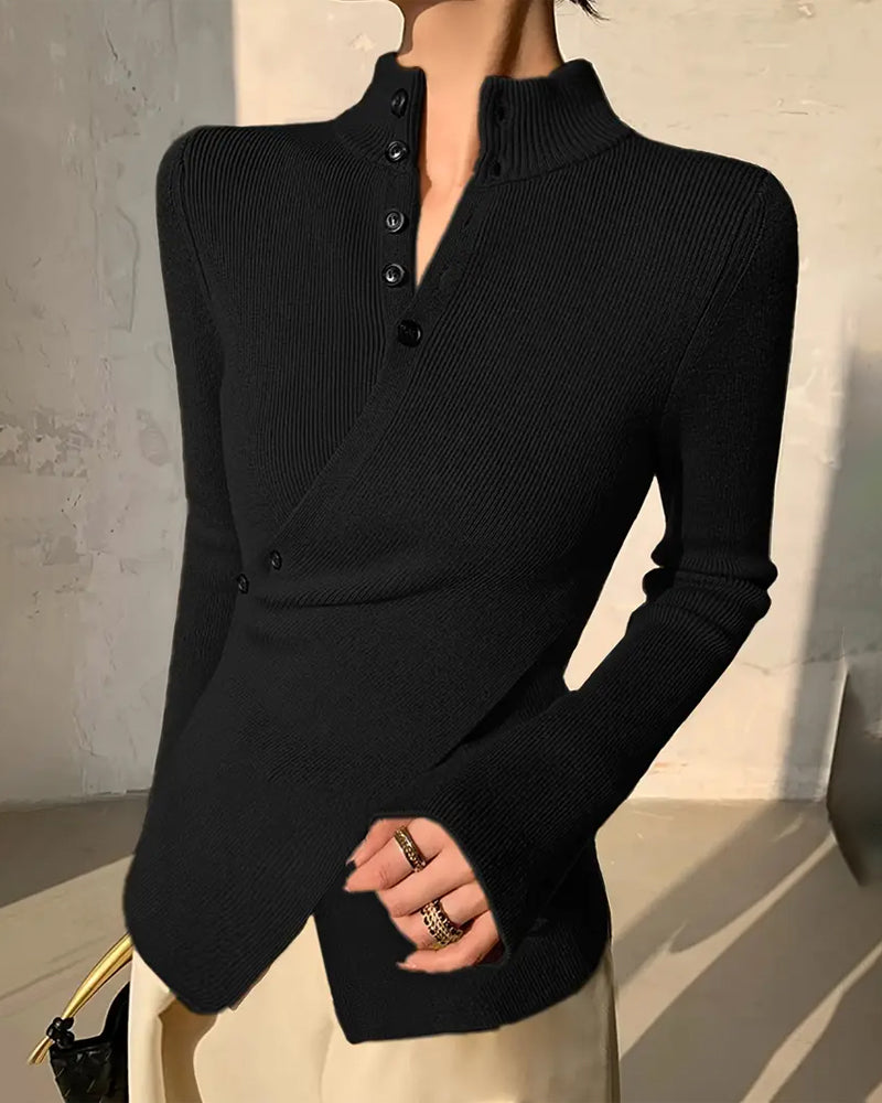 Pullover mit Stehkragen und gekreuzten Knöpfen