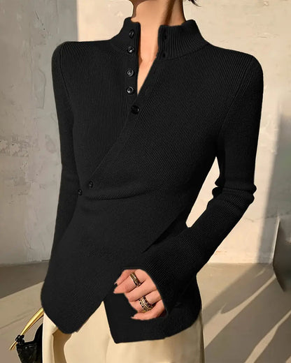 Pullover mit Stehkragen und gekreuzten Knöpfen