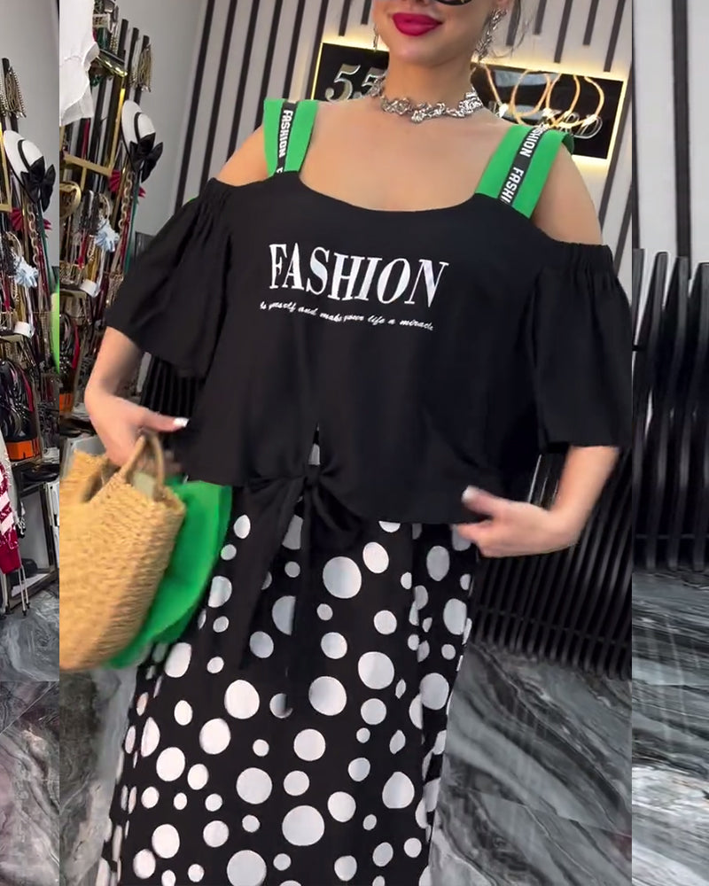 Lässiges Hosenträger-Patchworkkleid mit Punkten