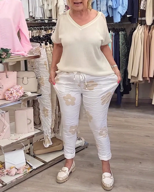 Lässige Hose mit Kordelzug und Print