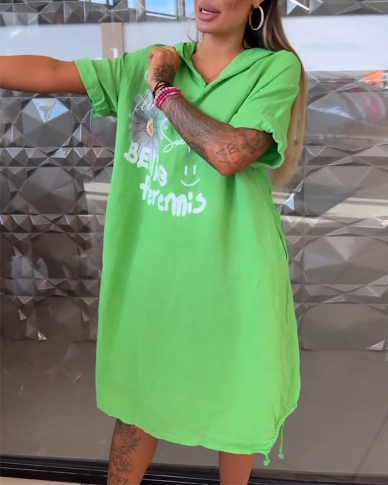 Abito casual stampato con cappuccio