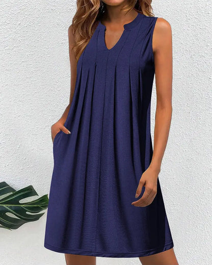 Solid Color Sleeveless Pleated Dress