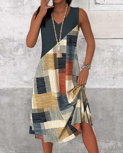 Ärmelloses Kontrastkleid mit V-Ausschnitt