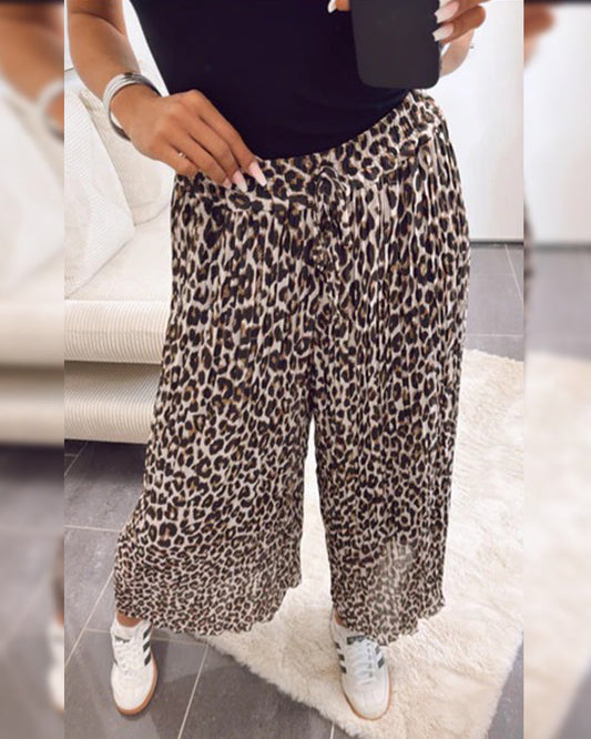 Stylish Leopard Print Wide-Leg Pants