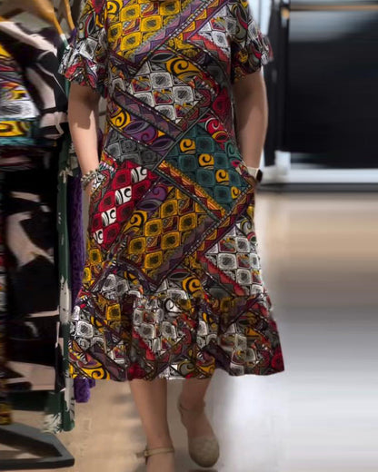 Gerade geschnittenes Kleid mit Vintage-Print