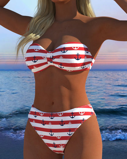 Sexy gestreifter Triangel-Badeanzug