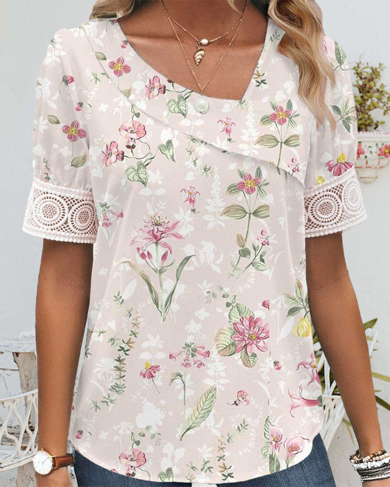 Kurzärmliges Top mit Blumenmuster
