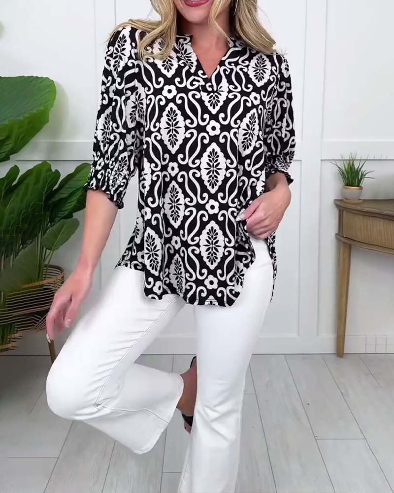 V-Neck Floral Short Sleeve Blouse