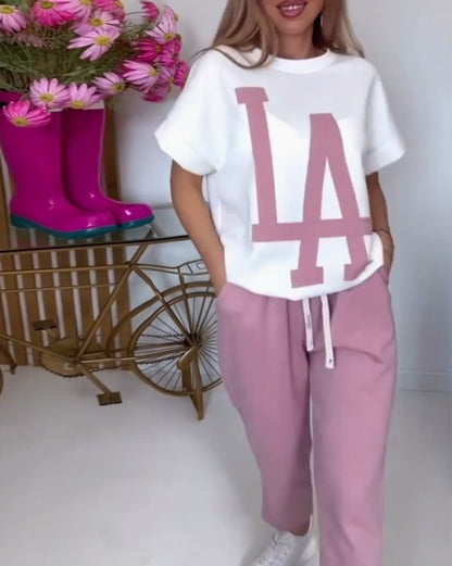 Lässiges Sport-Set mit Buchstabendruck
