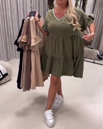 A-Linien-Kleid mit V-Ausschnitt und Rüschenärmeln