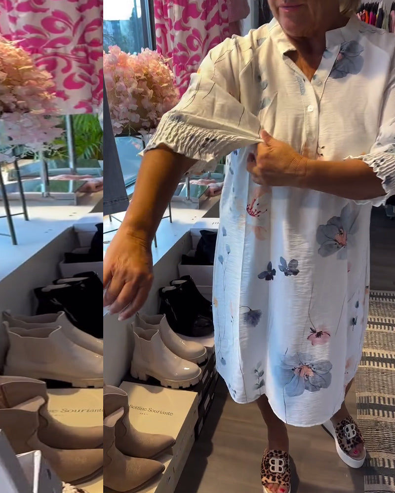 Abito a maniche corte con colletto rialzato e loto