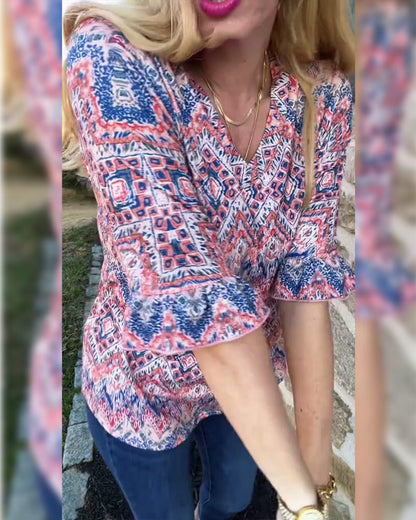 Lässige Bluse mit Trompetenärmeln und V-Ausschnitt