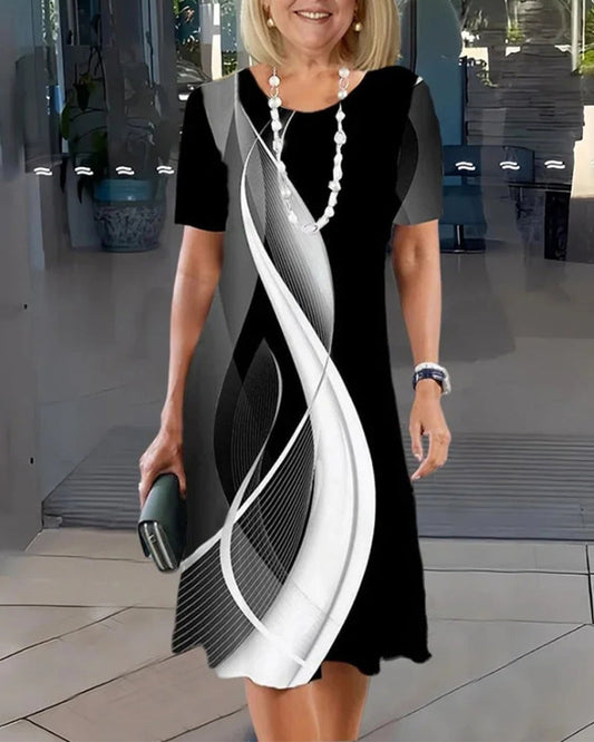 Kleid mit Rundhalsausschnitt und geometrischem Print