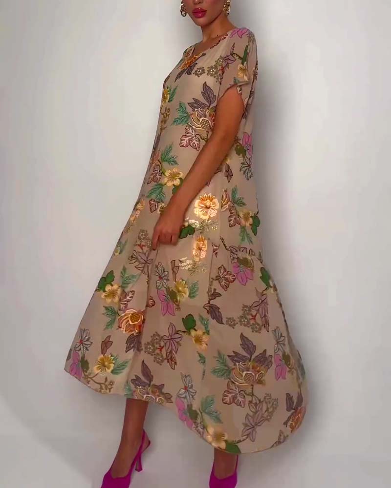 Blumenkleid mit Rundhalsausschnitt