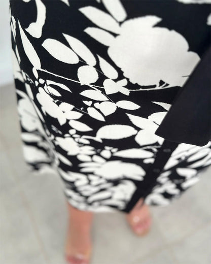 Bedrucktes Kurzarmkleid im Hemdstil