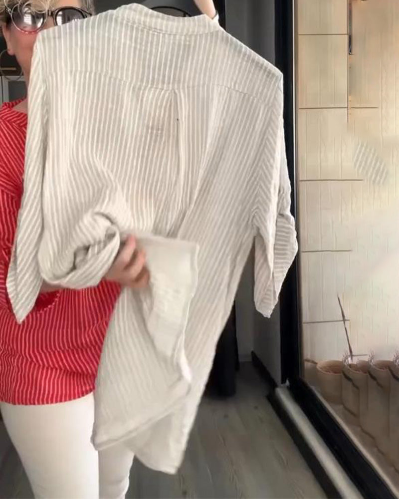 vertikal gestreiftes Hemd