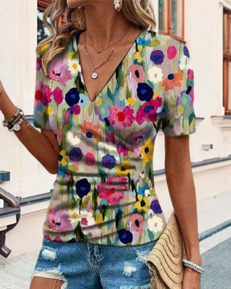 V-neck short-sleeved floral blouse
