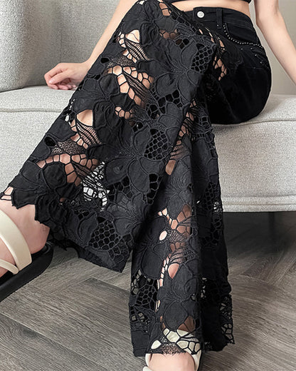 Women's Rhinestone Cutout Wide-Leg Jeans