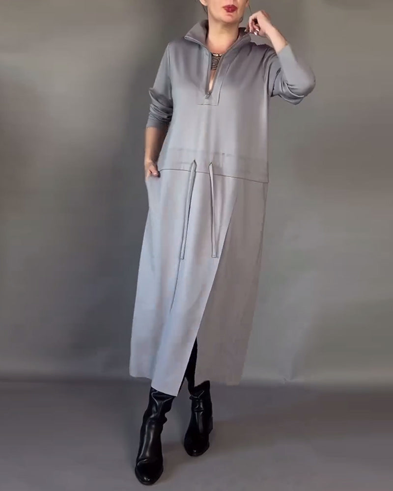 Modisches Kleid mit halbem Reißverschluss am Hals