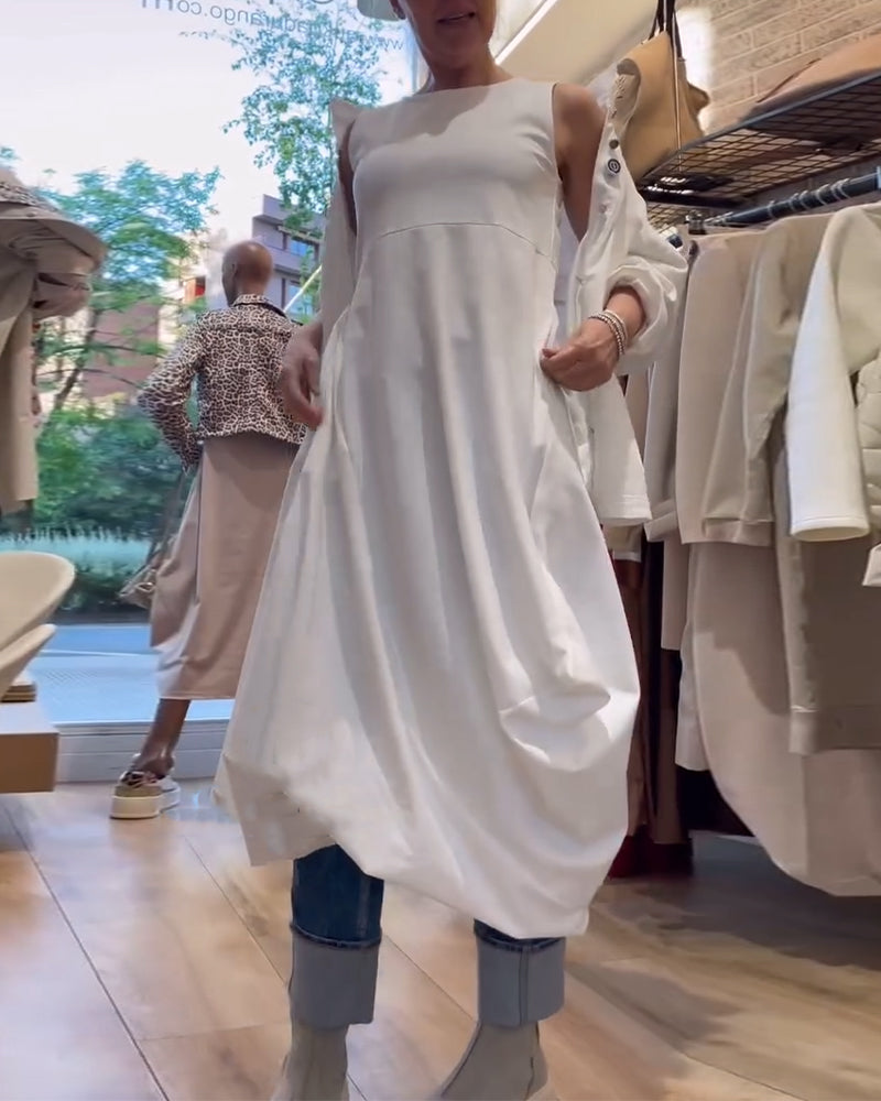 Einfarbiges, ärmelloses, lockeres Kleid