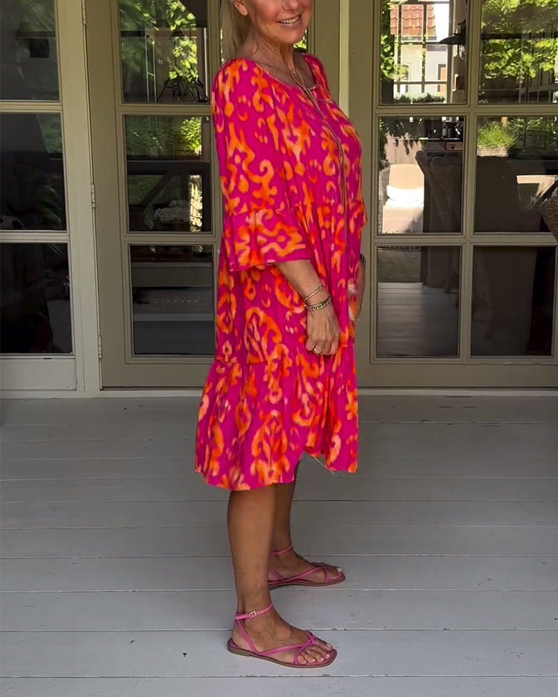 Lockeres Kleid mit Glockenärmeln und Print