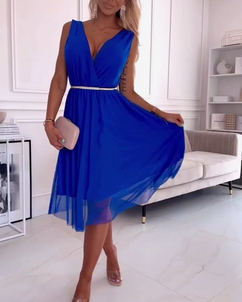 Solid color deep V sleeveless A-line fashion dress casual dresses summer