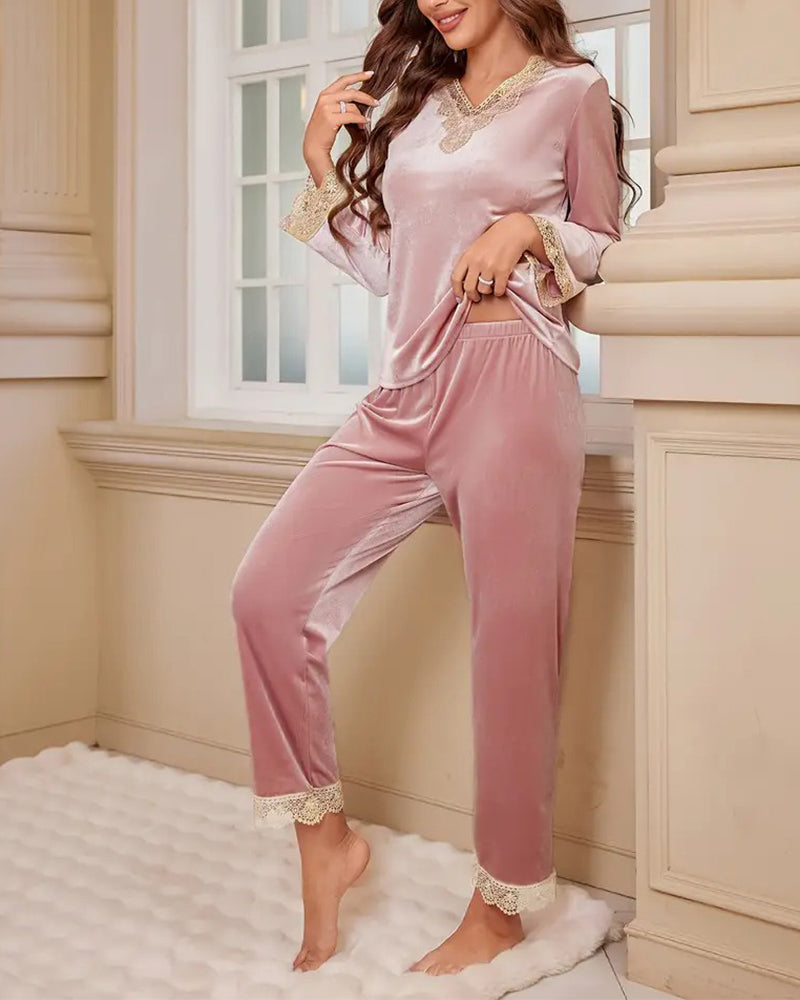 Autumn And Winter Loose Lace Home Wear Pajamas Set