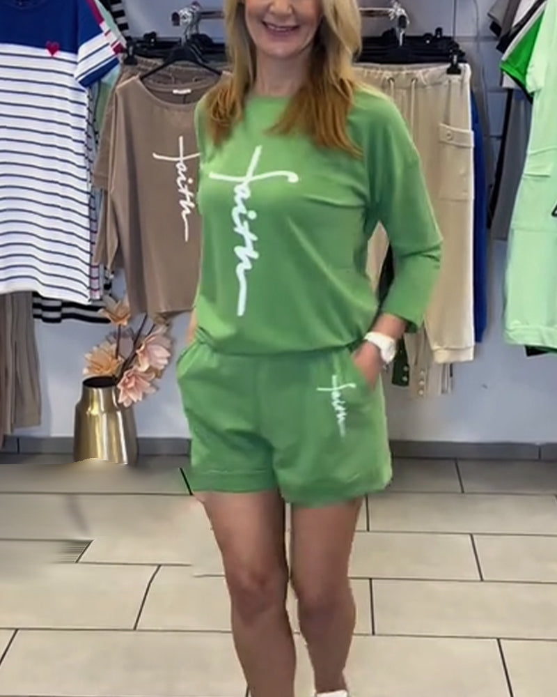 Langärmliges Shorts-Set mit Aufdruck