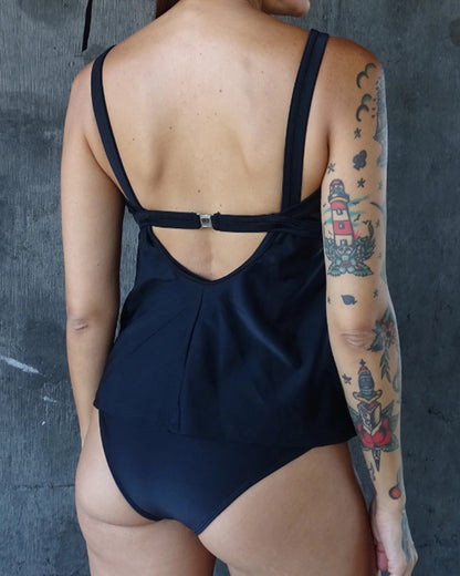 Schmaler, einfarbiger Tankini mit Kordelzug