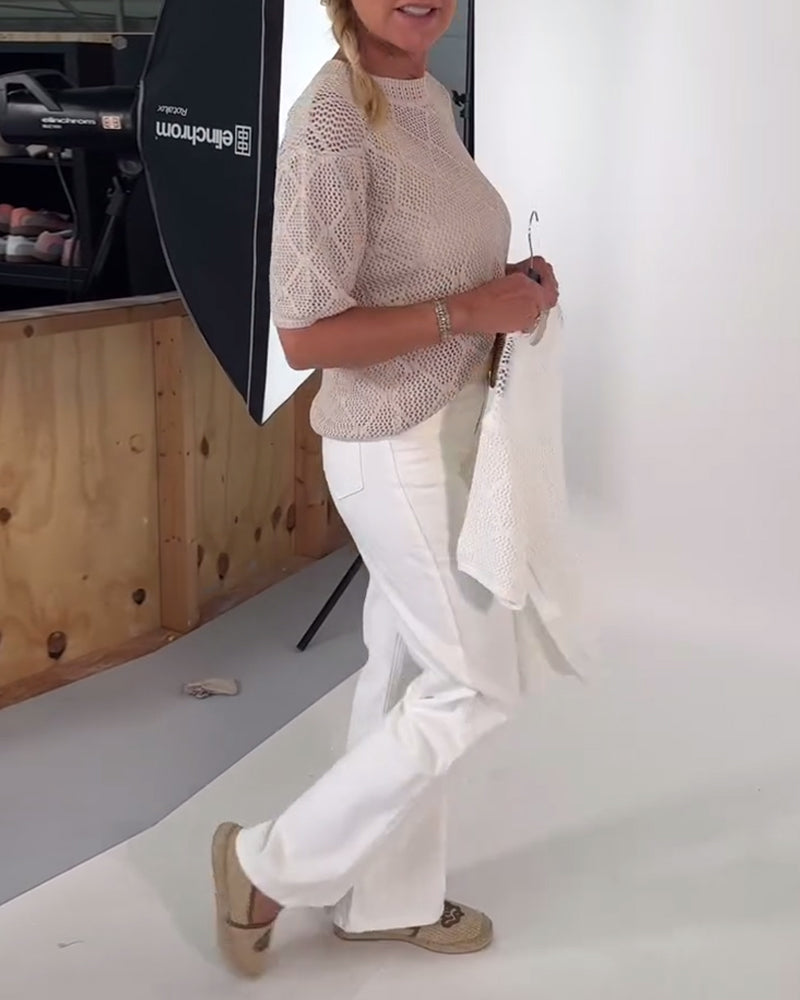 Rundhalspullover in Volltonfarbe mit Hohlsaum