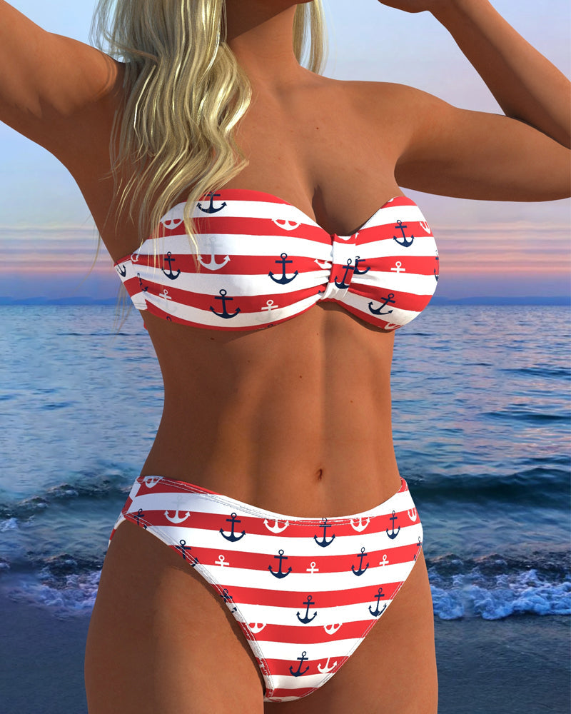 Sexy gestreifter Triangel-Badeanzug