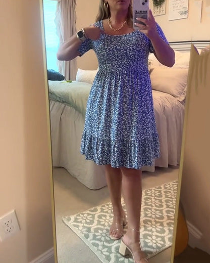 Blumenkleid mit quadratischem Ausschnitt und Taille