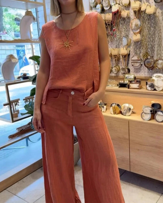 Einfarbiges ärmelloses Hosenset aus Baumwolle und Leinen