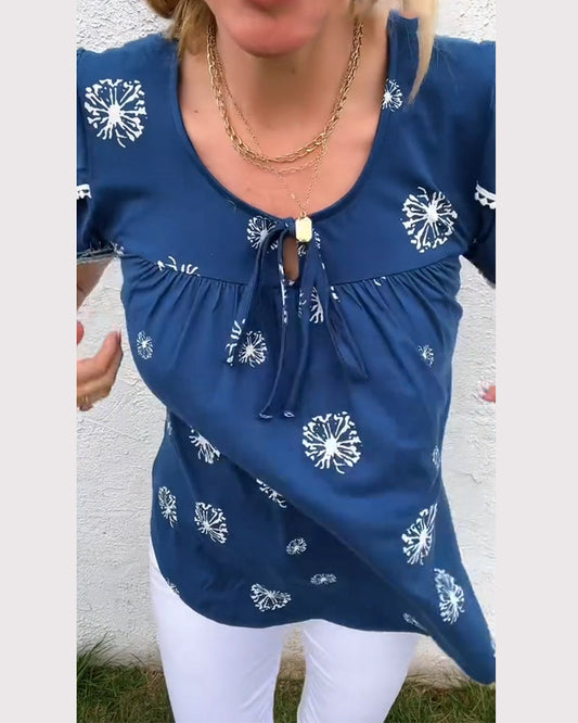 Camicetta tie-dye con stampa a maniche a petalo