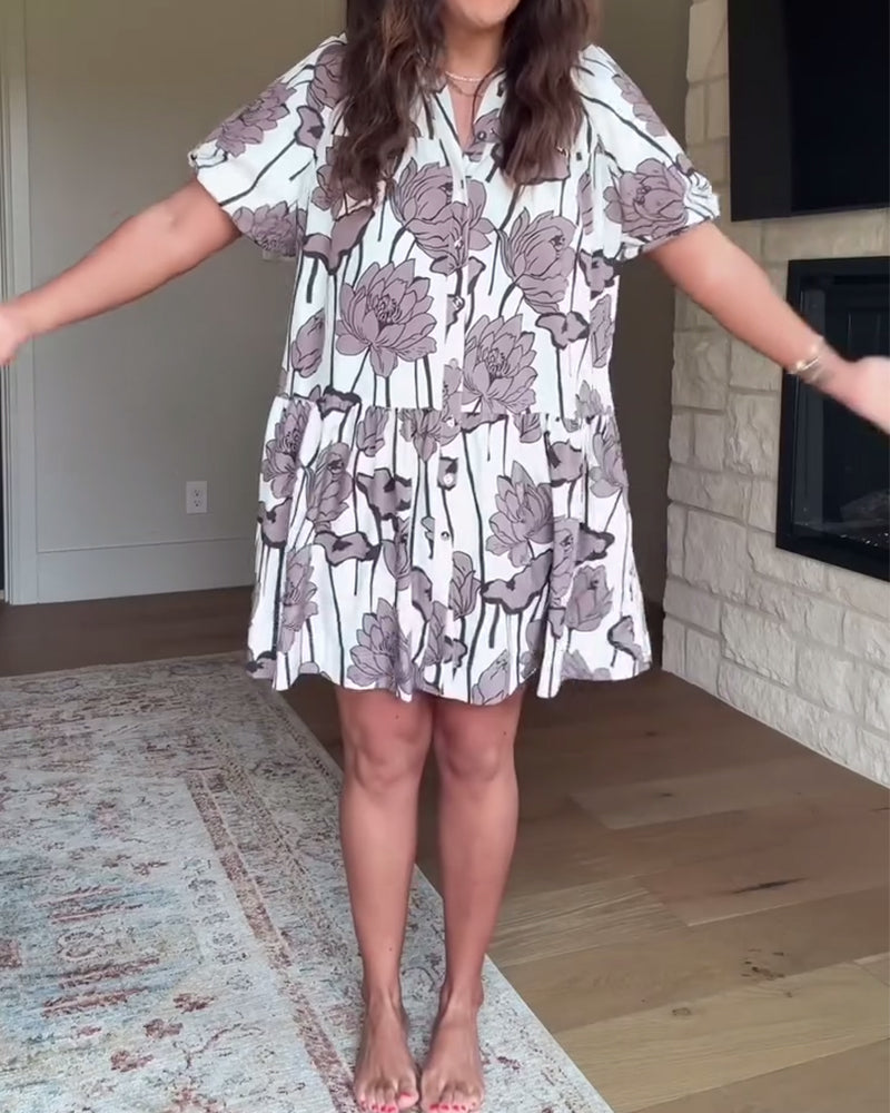 Lässiges Kleid mit Puffärmeln und Blumendruck