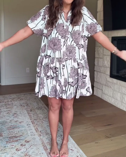 Lässiges Kleid mit Puffärmeln und Blumendruck