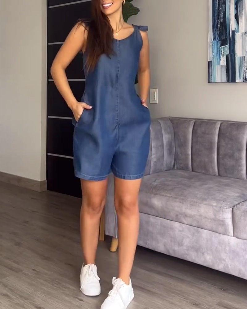 Tuta casual con bretelle