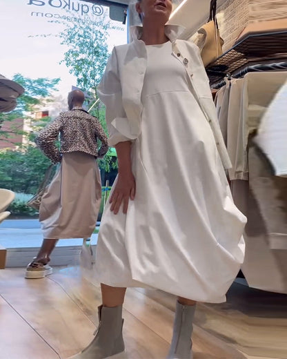 Einfarbiges, ärmelloses, lockeres Kleid