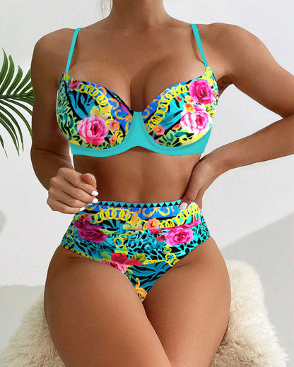 Zweiteiliger Badeanzug mit Blumenmuster