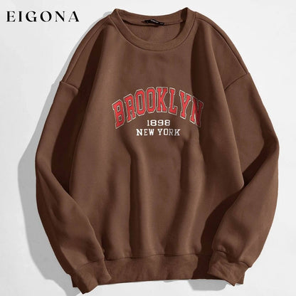 Letter Graphic Thermal Lined Sweatshirt Brown __stock:500 clothes refund_fee:800 tops